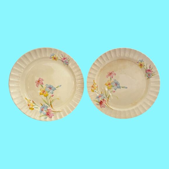 2 Vintage Edwin M Knowles Floral Spring Bouquet 1940s Dinner Plates 10” - Picture 2 of 10